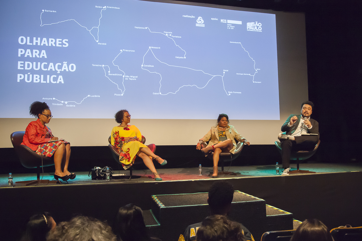Imagem ilustrativa para o conteúdo Para convidados do segundo debate “Olhares para Educação Pública”, escola tem que ser espaço de troca e diversidade
