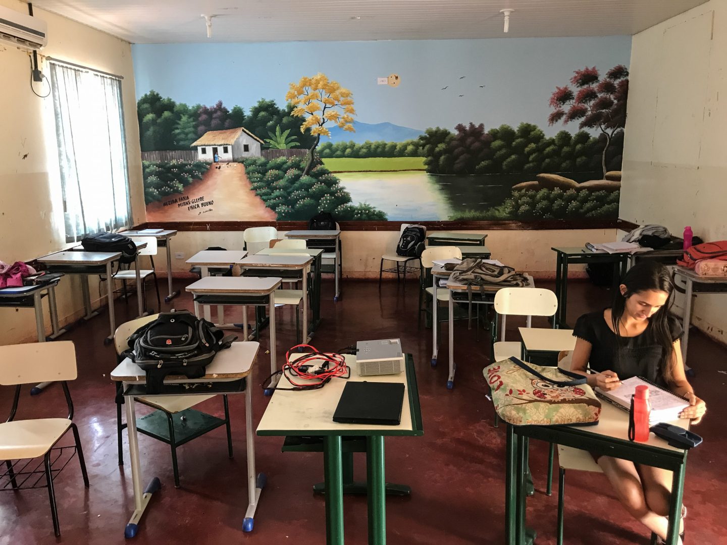 Pandemia aumenta desafios para implementação de novos currículos do ensino médio