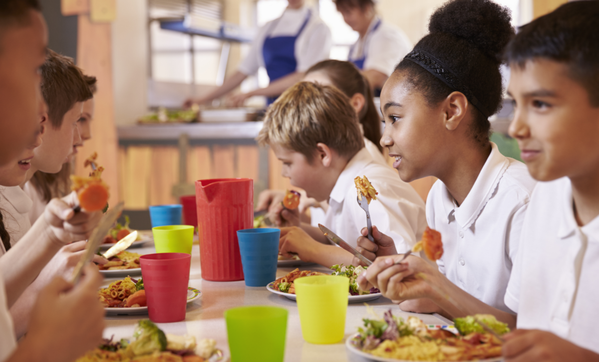 A alimentação saudável é fundamental para o aprendizado