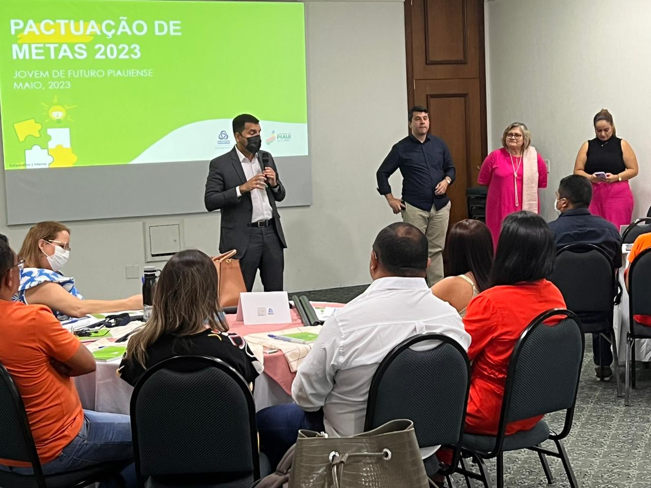 Secretaria de Estado da Educação do Piauí realiza Pactuação de Metas para 2023